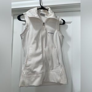 Columbia women’s fleece vest